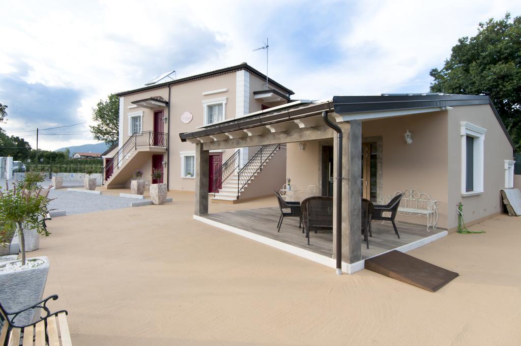 Ca' Del Conte - Maison De Charme Bed & Breakfast Padula